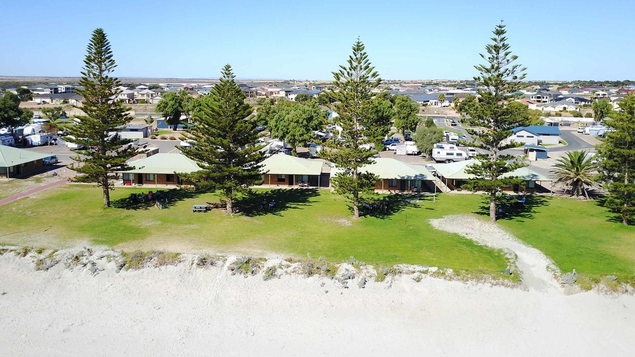 Wallaroo Holiday Park ภายนอก รูปภาพ
